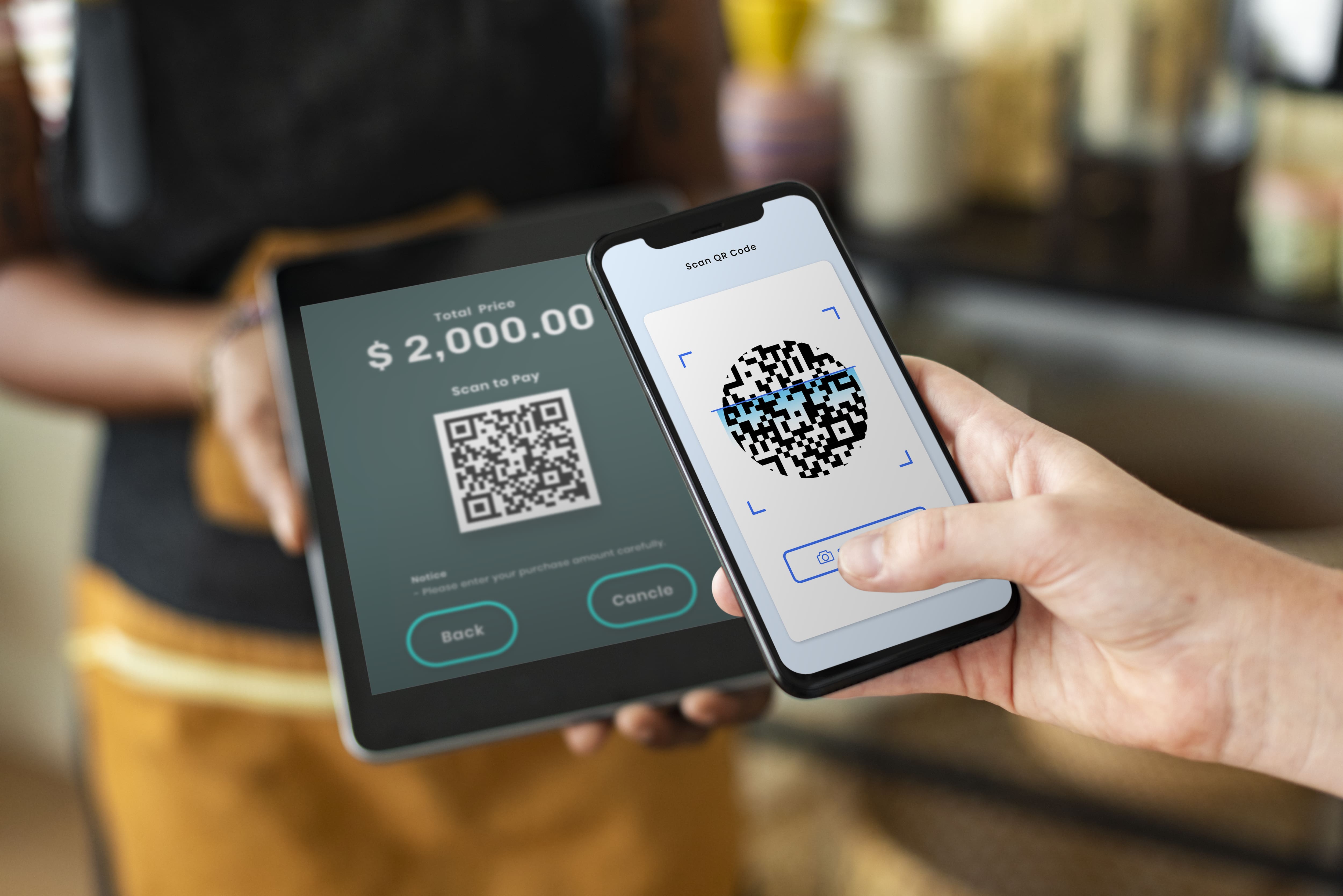 small-business-qr-code-cashless-payment-store-min